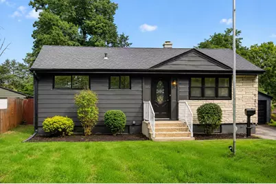 717 Kirkwood Avenue, Winthrop Harbor, IL 60096 - Photo 1