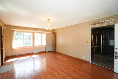 2011 Douglas Street, Joliet, IL 60435 - Photo 5