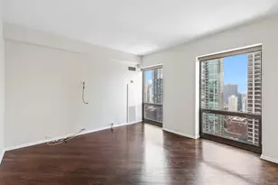 100 E Huron St, Chicago, IL 60611 - Photo 15