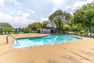 1147 Miller Ln, Buffalo Grove, IL 60089 - Photo 17