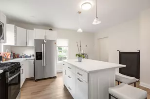 556 Caroline Pl, Waukegan, IL 60085 - Photo 9