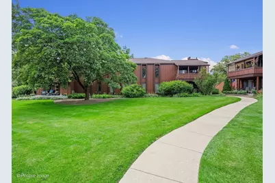 1S055 Spring Road #2C, Oakbrook Terrace, IL 60181 - Photo 23