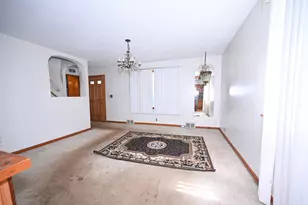 424 N Poplar Ave, Wood Dale, IL 60191 - Photo 3