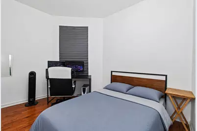 1319 W Foster Avenue, Chicago, IL 60640 - Photo 23