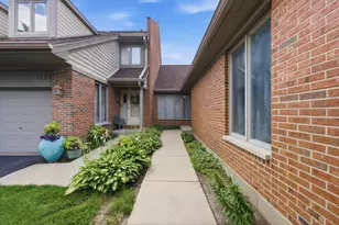 [Address not provided], Northbrook, IL 60062 - Photo 3