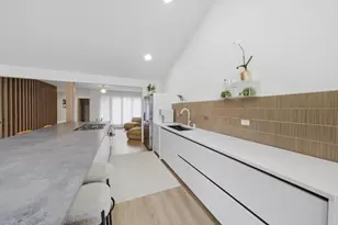 [Address not provided], Northbrook, IL 60062 - Photo 21