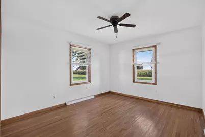 3560 E 14th Road, Ottawa, IL 61350 - Photo 21