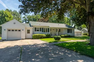 513 N 6th St, Oregon, IL 61061 - Photo 1