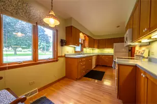 513 N 6th St, Oregon, IL 61061 - Photo 27