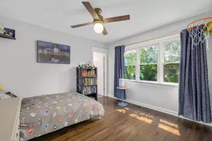 414 Chicago Ave, Clarendon Hills, IL 60514 - Photo 17