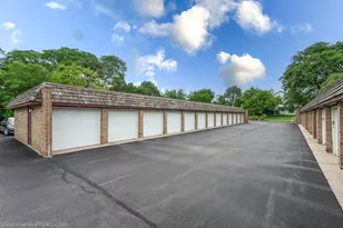 360 Claymoor Rd, Hinsdale, IL 60521 - Photo 19