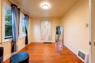 3544 W 63rd Pl, Chicago, IL 60629 - Photo 5