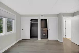 225 E Wing St, Arlington Heights, IL 60004 - Photo 15
