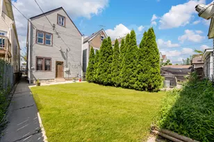 4943 S Hoyne Ave, Chicago, IL 60609 - Photo 3