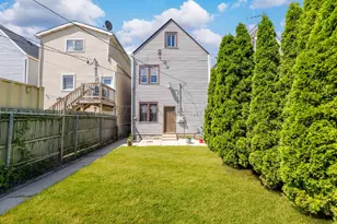 4943 S Hoyne Ave, Chicago, IL 60609 - Photo 5