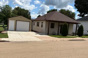 115 Milwaukee Street N, Mark, IL 61340 - Photo 17