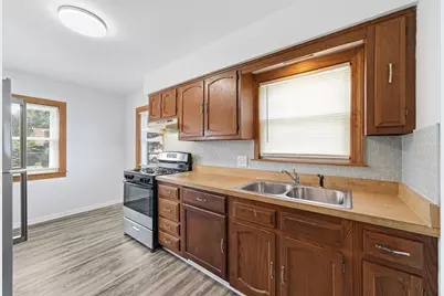 829 N Roy Avenue, Melrose Park, IL 60164 - Photo 11