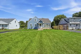 829 N Roy Ave, Melrose Park, IL 60164 - Photo 1