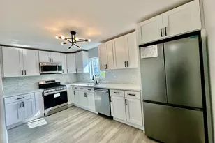 35 46th Ave, Bellwood, IL 60104 - Photo 3