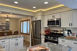 3915 Joanne Dr, Glenview, IL 60026 - Photo 33