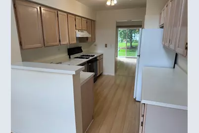 234 Birmingham Court, Roselle, IL 60172 - Photo 3
