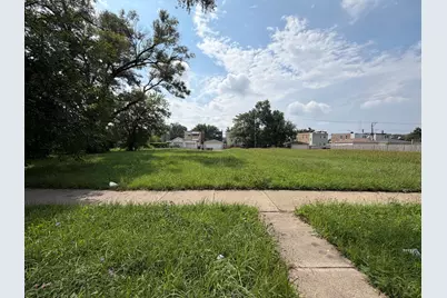 1528 S Kolin Avenue, Chicago, IL 60623 - Photo 1
