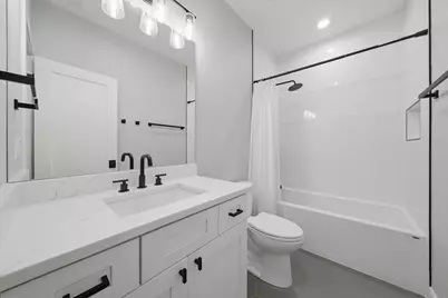 3536 N Albany Avenue, Chicago, IL 60618 - Photo 21