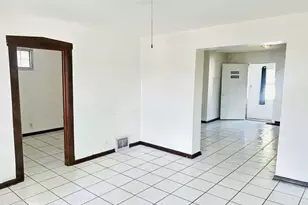 344 E 117th St, Chicago, IL 60628 - Photo 7