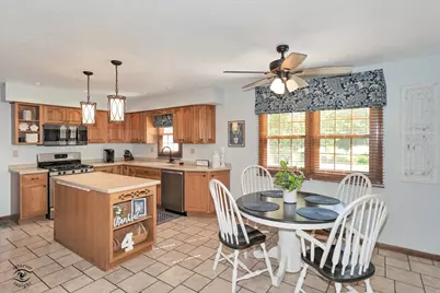 1354 Mill Pond Road, Bourbonnais, IL 60914 - Photo 7