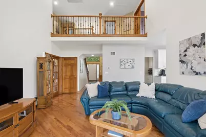 1616 Rolling Hills Drive, Crystal Lake, IL 60014 - Photo 11