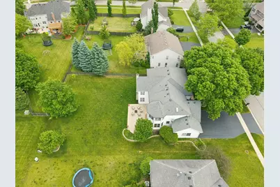 1616 Rolling Hills Drive, Crystal Lake, IL 60014 - Photo 43