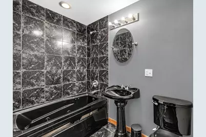 [Address not provided], Chicago, IL 60620 - Photo 17