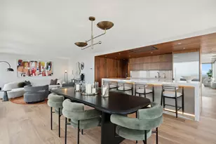 111 E Chestnut St, Chicago, IL 60611 - Photo 21
