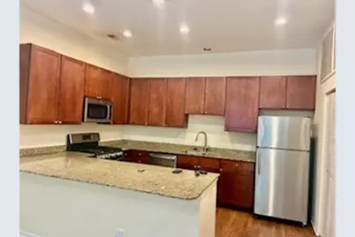 917 N Kingsbury Street, Chicago, IL 60610 - Photo 5