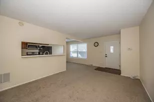 1257 Pearl Ave, Glendale Heights, IL 60139 - Photo 3
