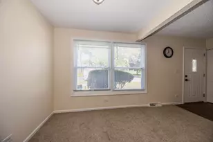 1257 Pearl Ave, Glendale Heights, IL 60139 - Photo 7