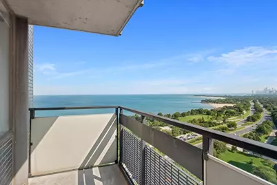 5701 N Sheridan Road #28U, Chicago, IL 60660 - Photo 13