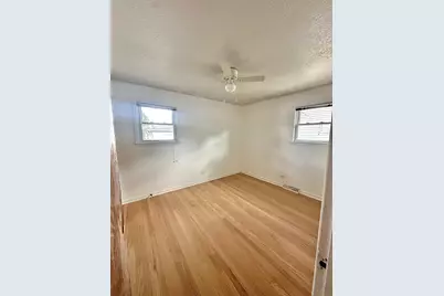 695 N Indiana Street, Elmhurst, IL 60126 - Photo 7