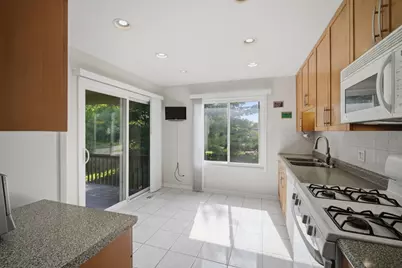 301 Horatio Boulevard, Buffalo Grove, IL 60089 - Photo 7