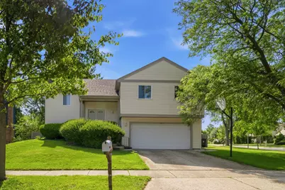 301 Horatio Boulevard, Buffalo Grove, IL 60089 - Photo 1