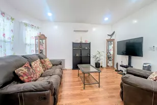4355 W Potomac Ave, Chicago, IL 60651 - Photo 5