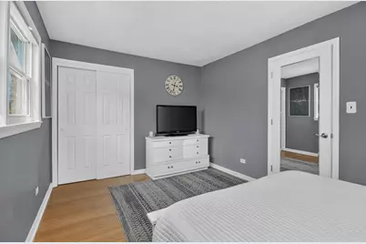 3318 W Columbus Avenue, Chicago, IL 60652 - Photo 9