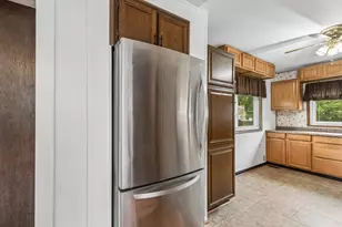 11806 Maple Ave, Hebron, IL 60034 - Photo 7