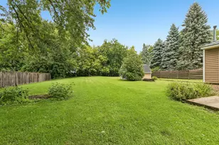 11806 Maple Ave, Hebron, IL 60034 - Photo 39