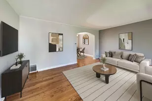 5523 N Natchez Ave, Chicago, IL 60656 - Photo 9