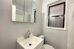4735 N Beacon St, Chicago, IL 60640 - Photo 17