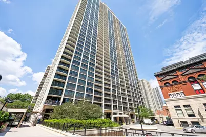 1560 N Sandburg Terrace #1808, Chicago, IL 60610 - Photo 1