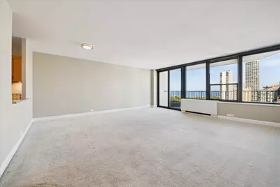 1560 N Sandburg Terrace #1808, Chicago, IL 60610 - Photo 3