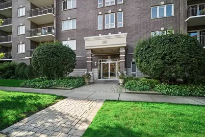 1327 Brown Street #303, Des Plaines, IL 60016 - Photo 3