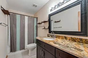 2626 Carrolwood Rd, Naperville, IL 60540 - Photo 13